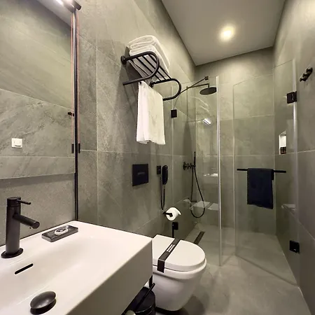 Ruz Hotel